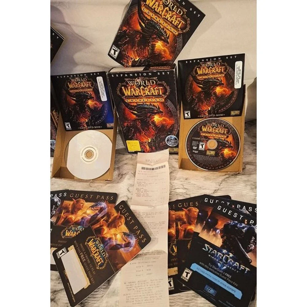 Huge World of Warcraft PC Game Lot - Base, Burning Crusade, WotLK, Cataclysm